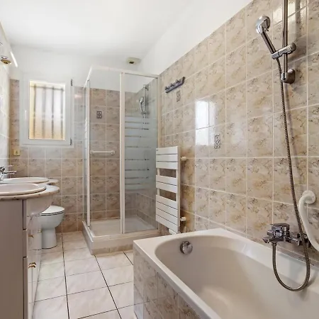 150m2, Piscine, Parking, Wifi, Clim * Saint-Raphael (Var)