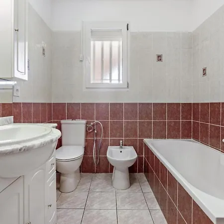 빌라 150m2, Piscine, Parking, Wifi, Clim Saint-Raphaël